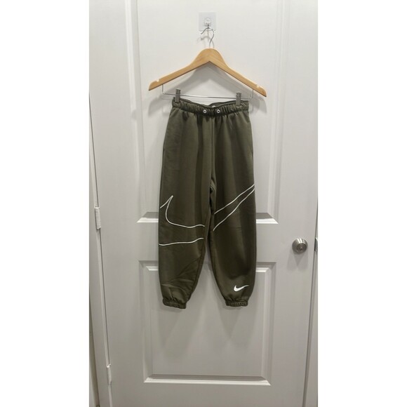 Nike Pants Wmns Small Olive Green Swoosh Fleece Joggers DV3256-222 Graphic Logo - Picture 1 of 11